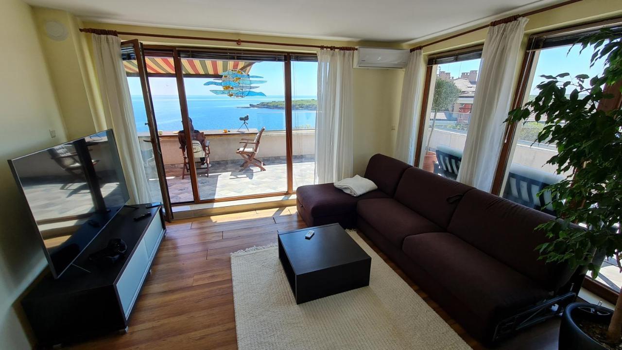 사레보 Magic Sea View 아파트 외부 사진